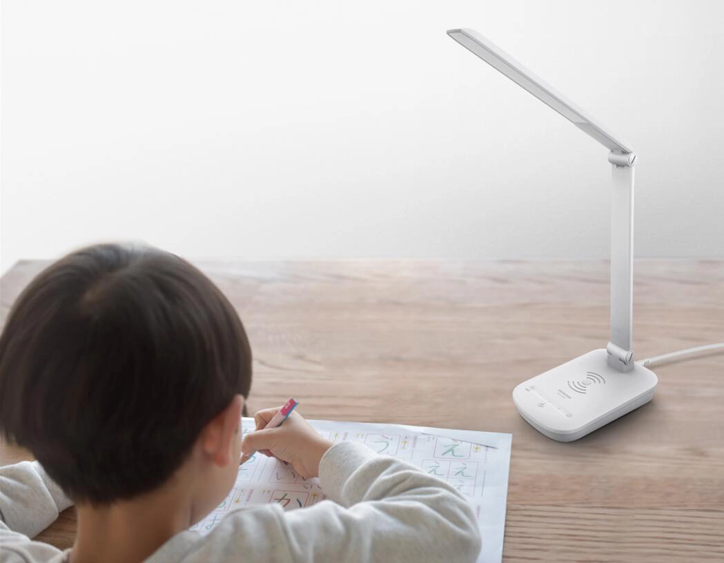 Đèn bàn chống cận Roler RL-D1111